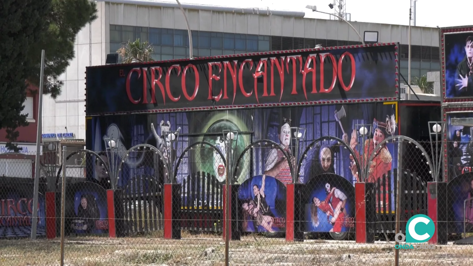 El Circo Encantado visita la ciudad hasta el 12 de mayo. 