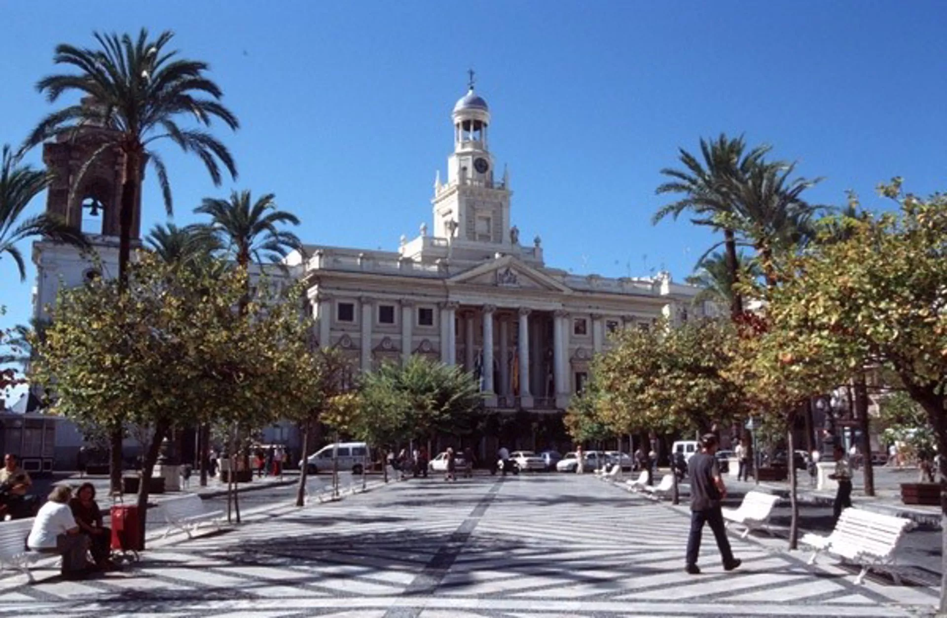 Fachada del Ayuntamiento de Cádiz