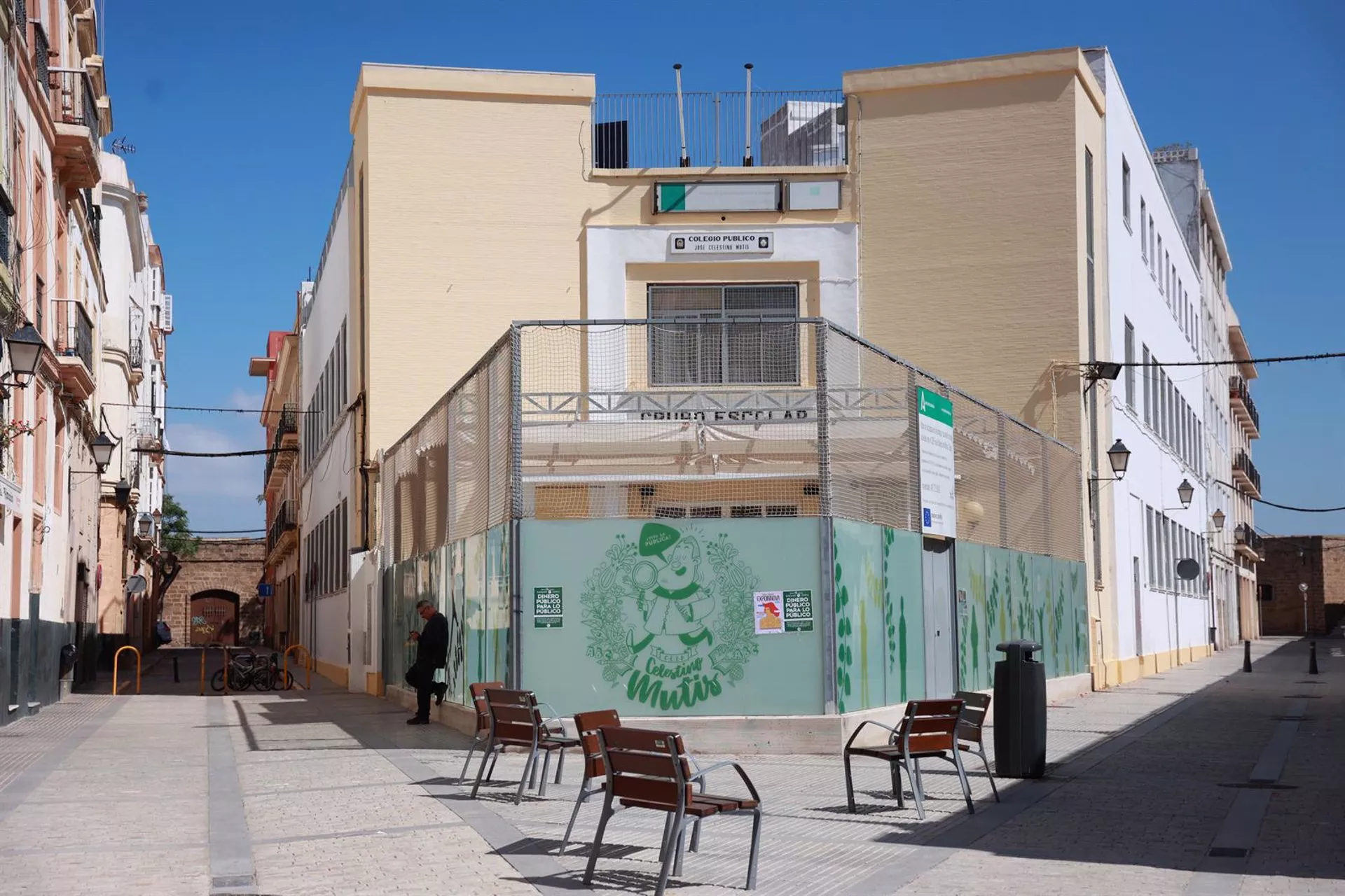 Colegio Celestino Mutis de Cádiz Colegio Celestino Mutis de Cádiz