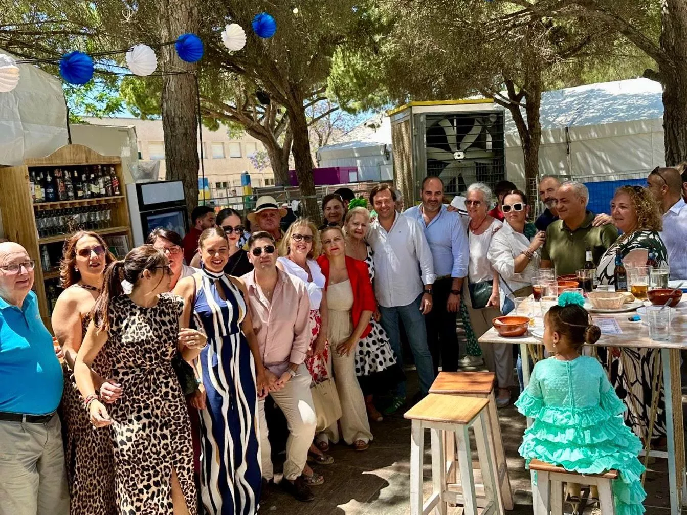 El secretario general del PP de Andalucía, Antonio Repullo, en su visita a la feria de Conil. 