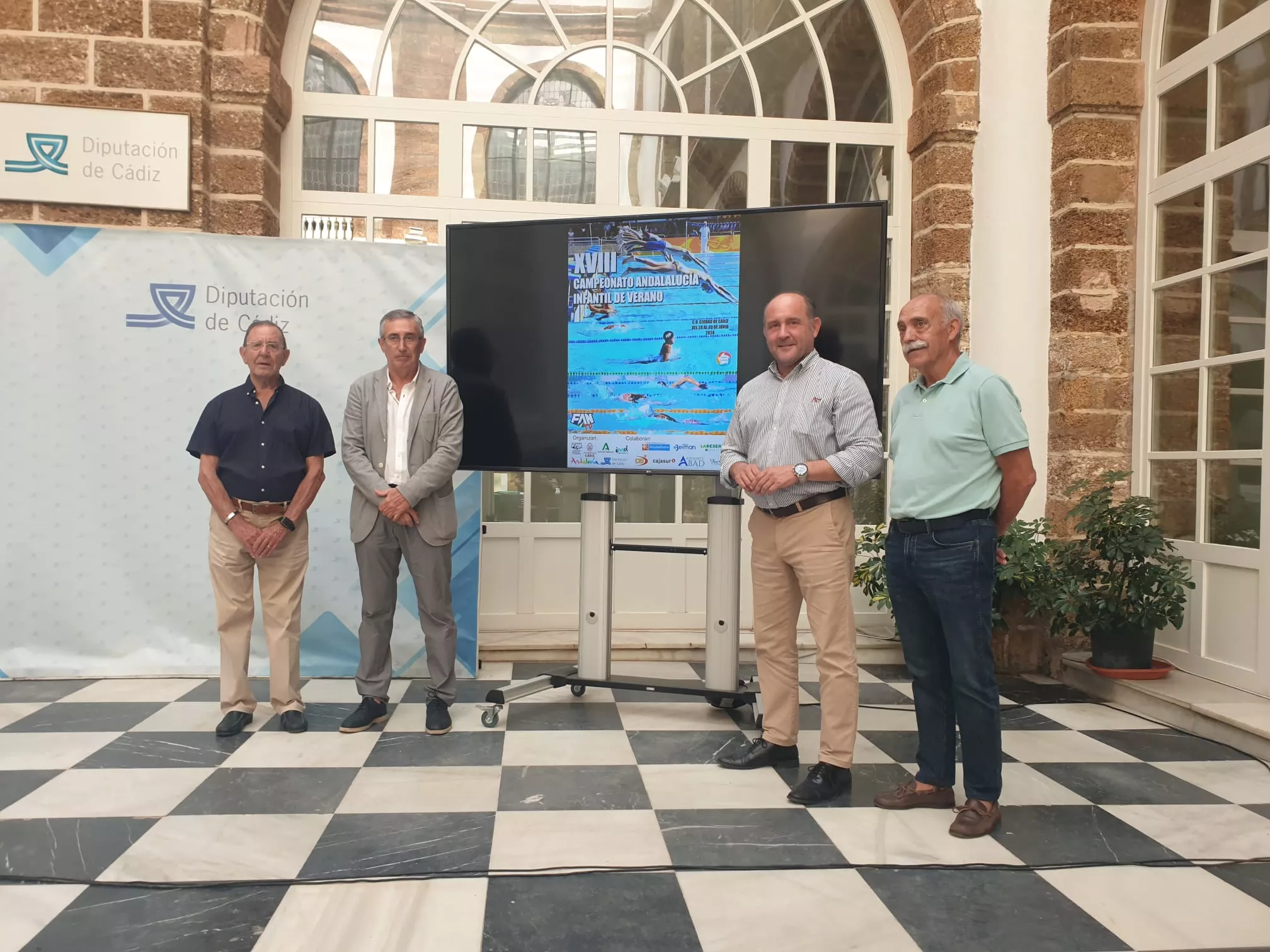 El Palacio Provincial de la Diputación de Cádiz acoge la presentación del Campeonato de Andalucía Infantil de Natación. El Palacio Provincial de la Diputación de Cádiz acoge la presentación del Campeonato de Andalucía Infantil de Natación.