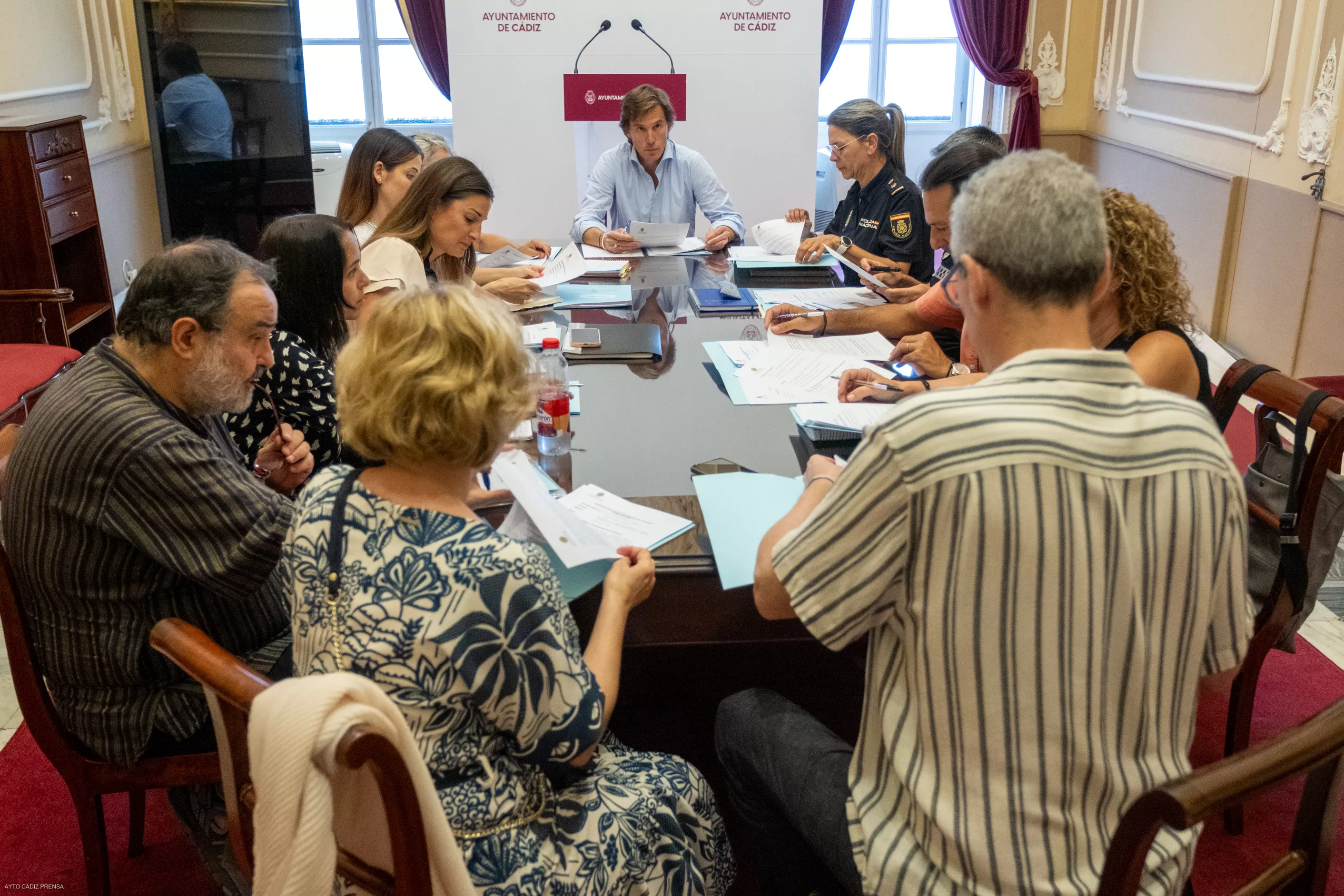 La reunión presidida por el teniente de alcalde Pablo Otero 