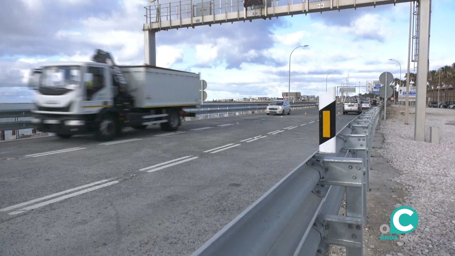 Desde este 18 de junio, se retoma la circulación al tráfico del puente Carranza. 