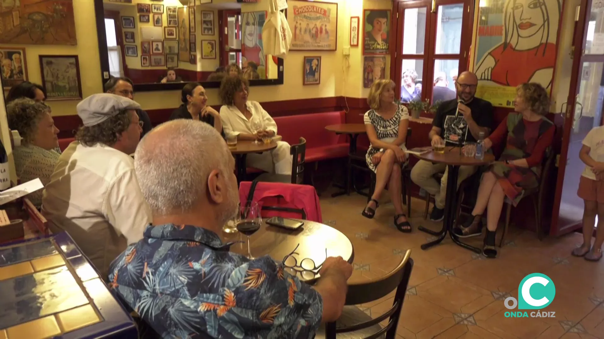 Uno de los actos celebrados en el singular espacio del Café de Levante