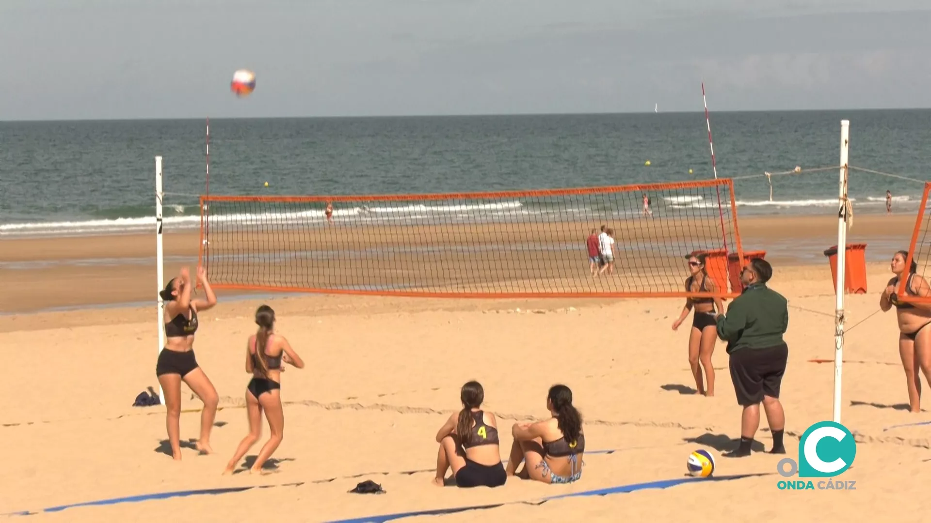 Campeonato Provincial de Voley Playa en la Playa Victoria. 