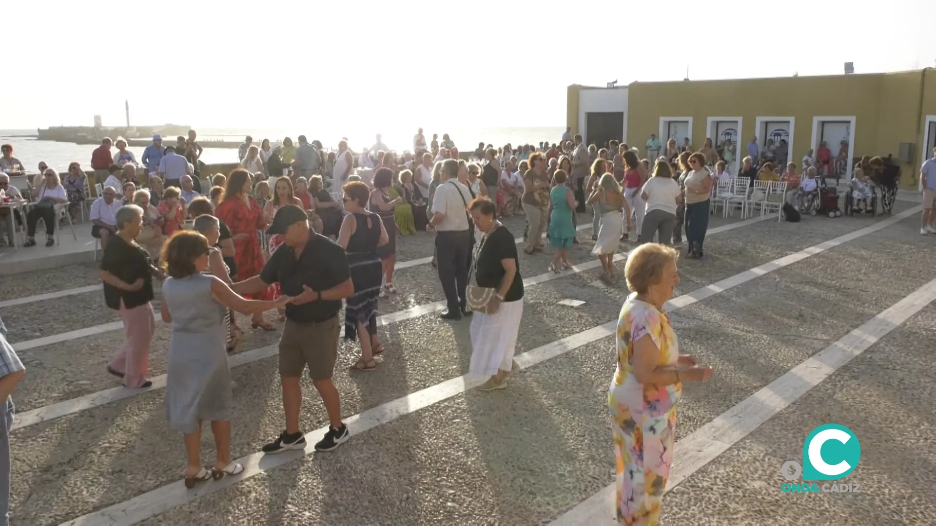 Mayores de 60 años comparten una convivencia en el Baluarte de Los Mártires.