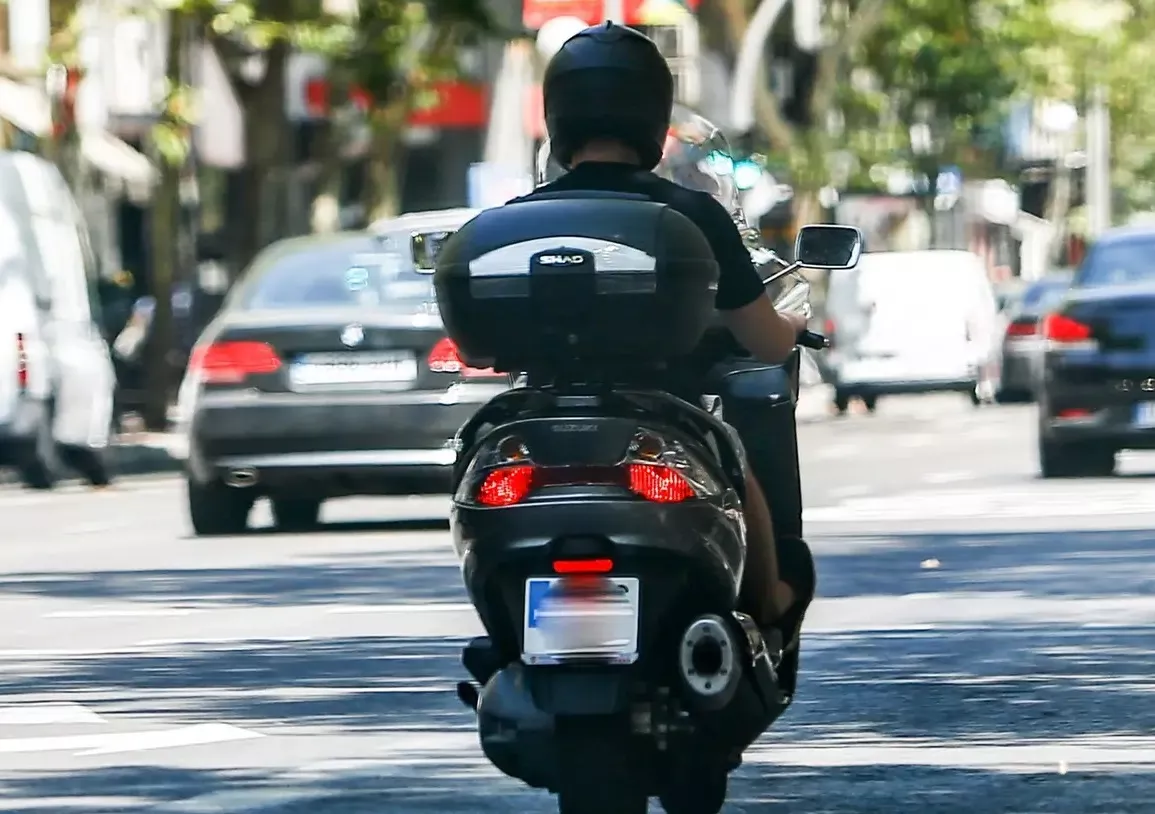 La campaña de información destinada a los motoristas pretende prevenir la siniestralida