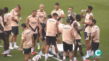 Imagen del entrenamiento a puerta abierta celebrado en el estadio