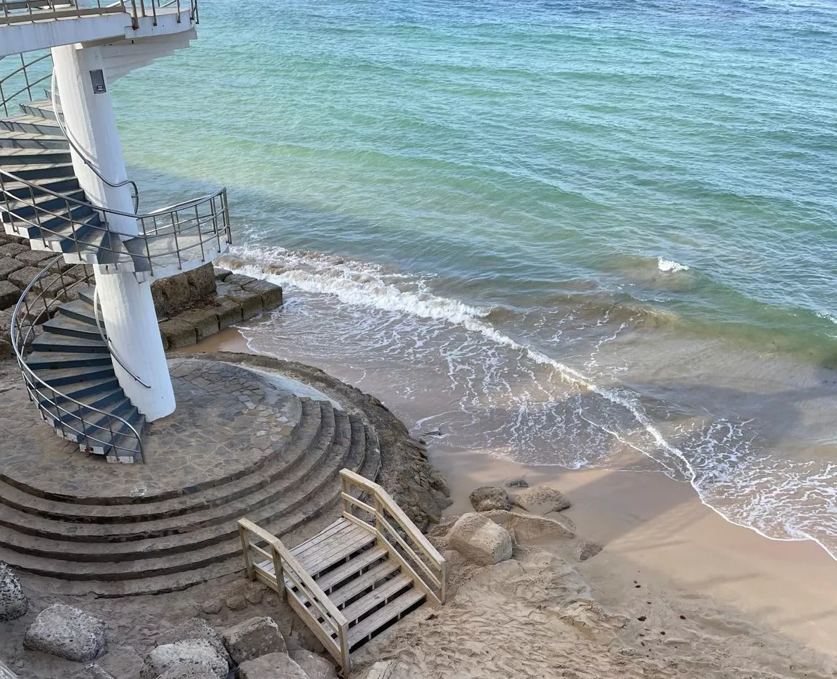 Imagen del nuevo acceso a la escalera de caracol de Santa María del Mar.