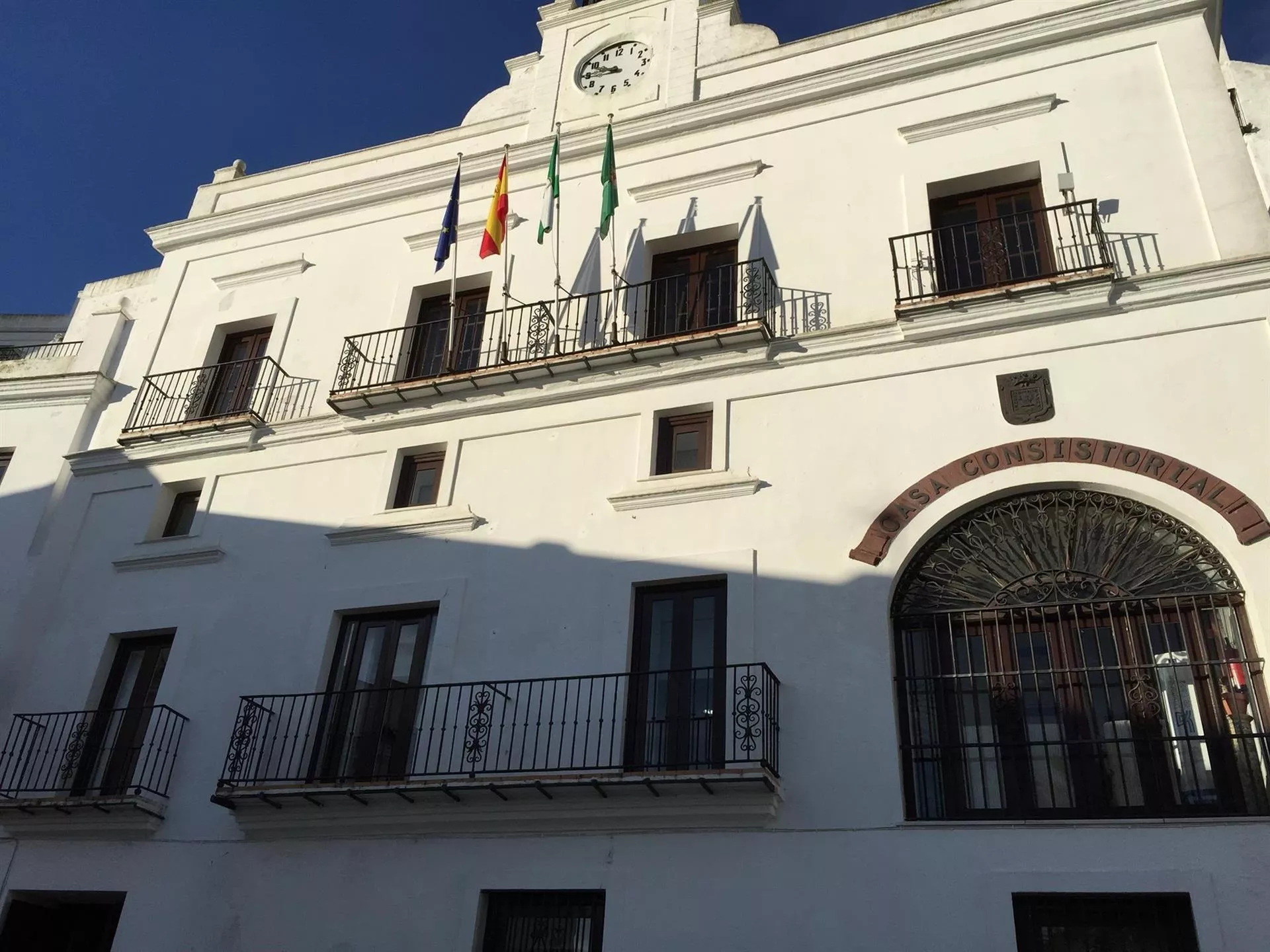 Fachada del ayuntamiento vejeriego en una imagen de archivo