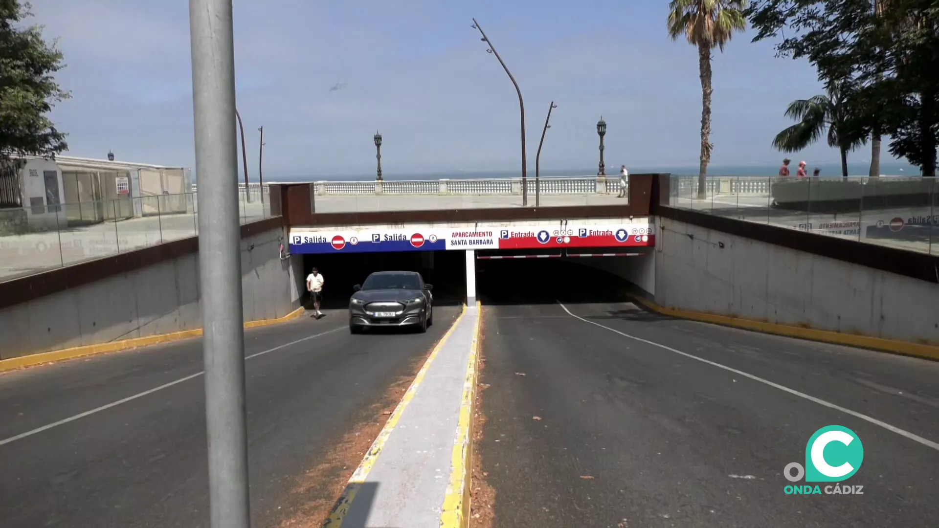 Rampa de acceso del espacio situado en el casco histórico de la ciudad