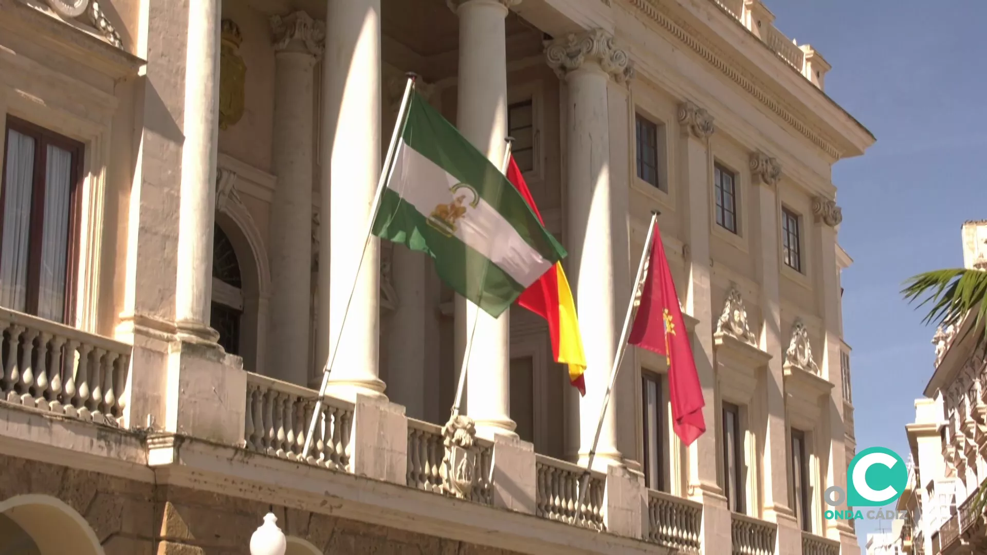 Fachada del Ayuntamiento de Cádiz.