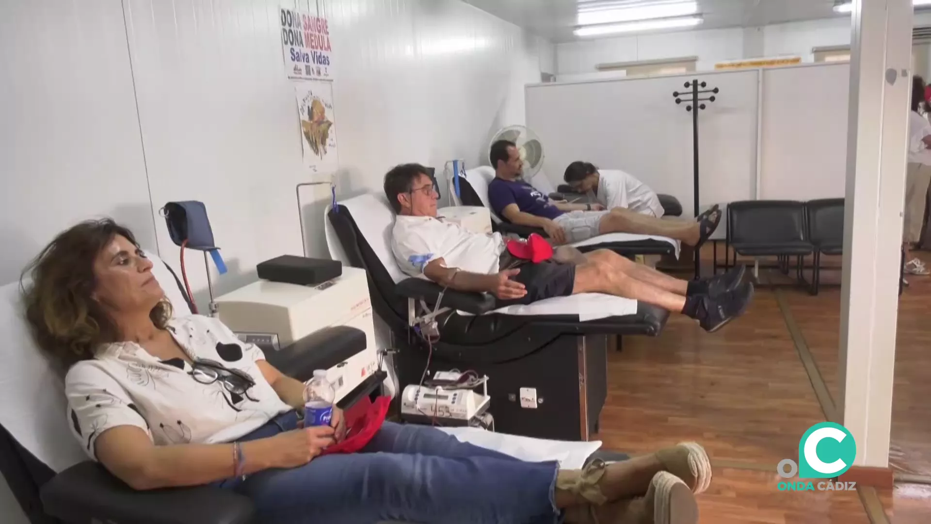 Cada día decenas de pacientes salvan su vida o recuperan su salud gracias a la transfusión de sangre