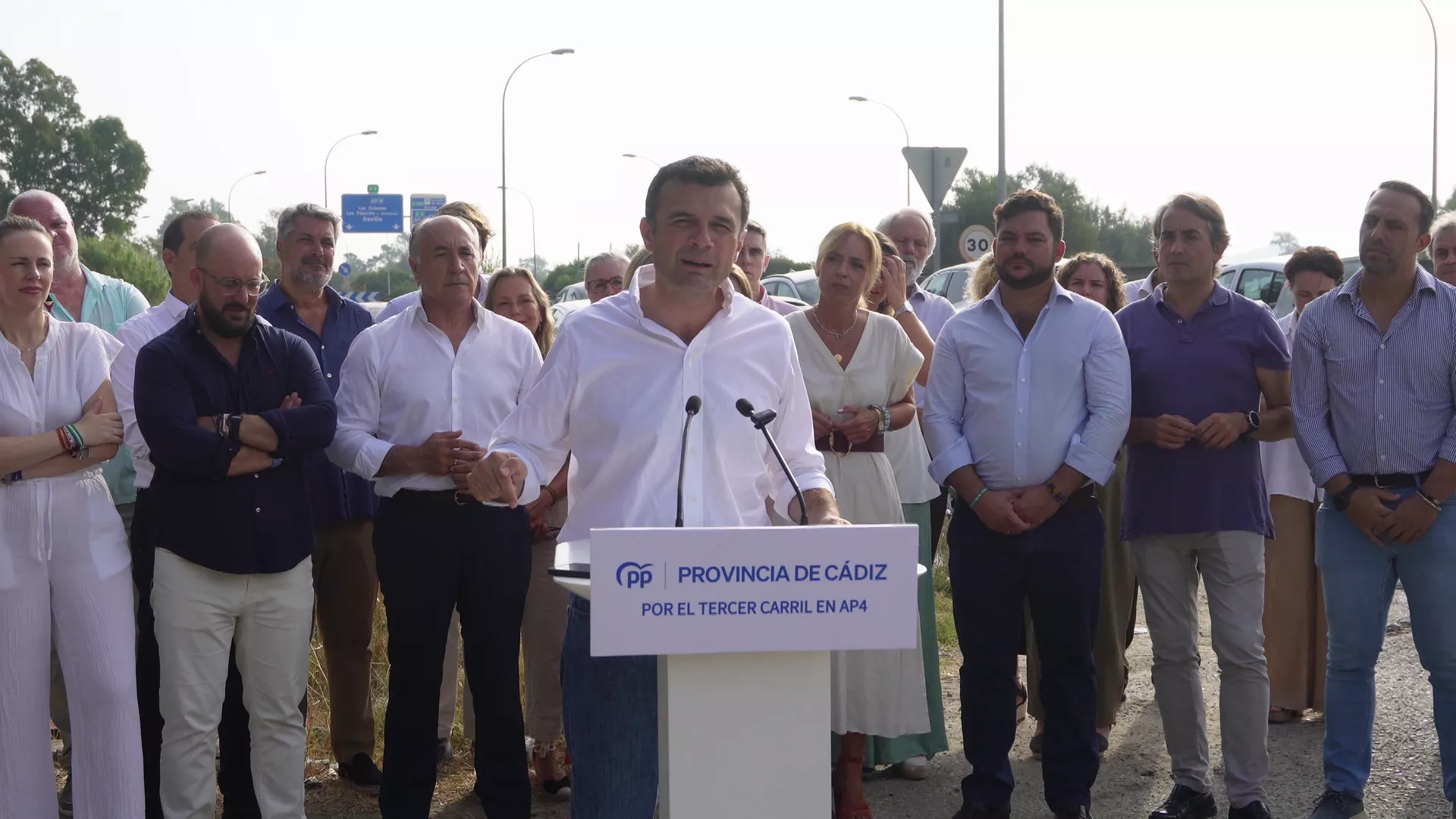 Bruno García interviene junto a otros regidores provinciales durante el acto conjunto