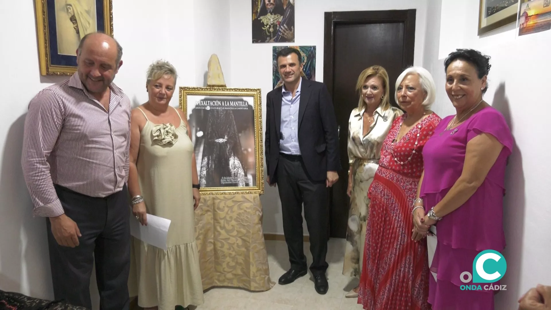 Inauguración de la nueva sede de la Asociación Cultural La Mantilla Gaditana.