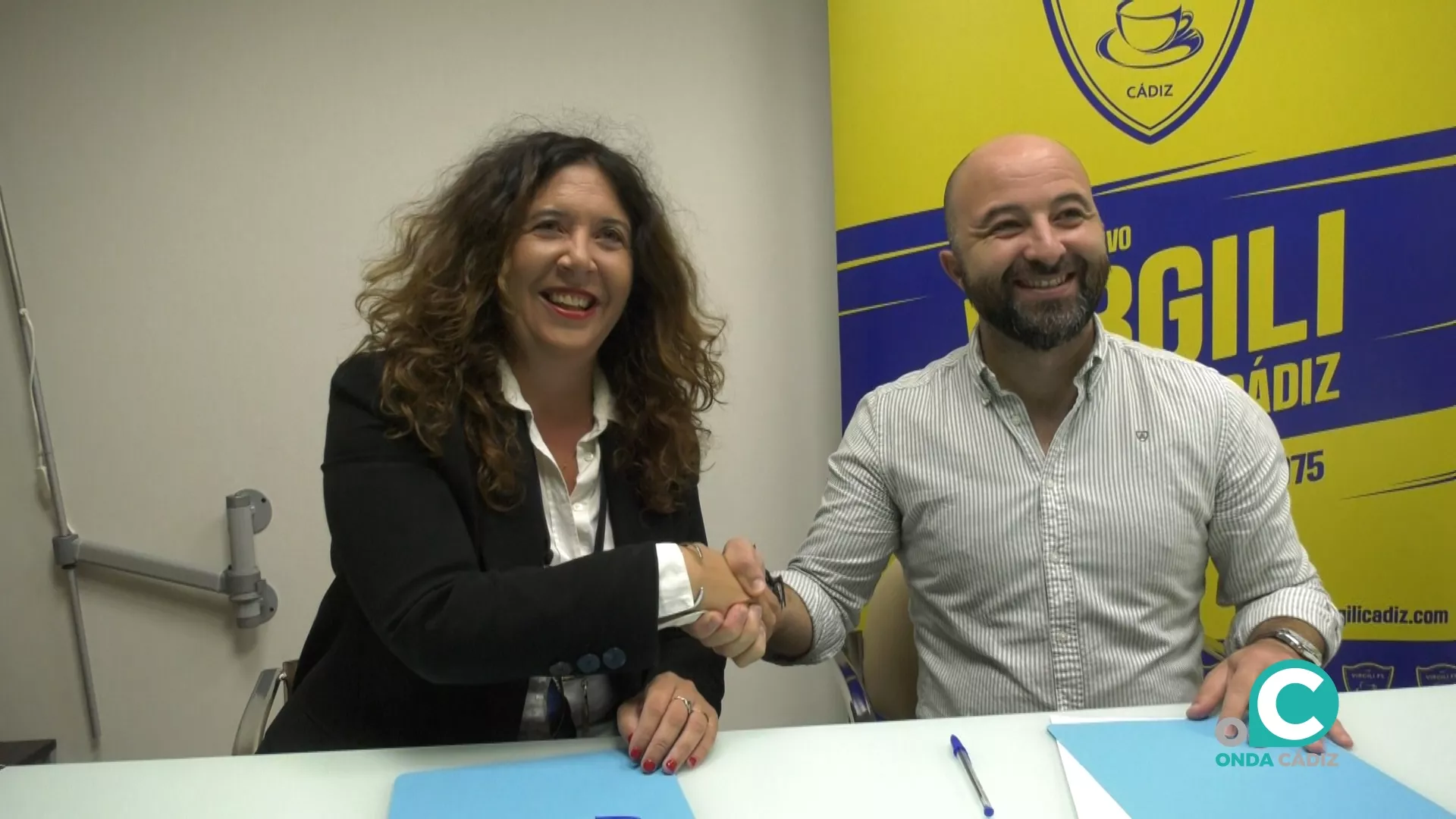 Imagen de la firma en Onda Cádiz Televisión. 