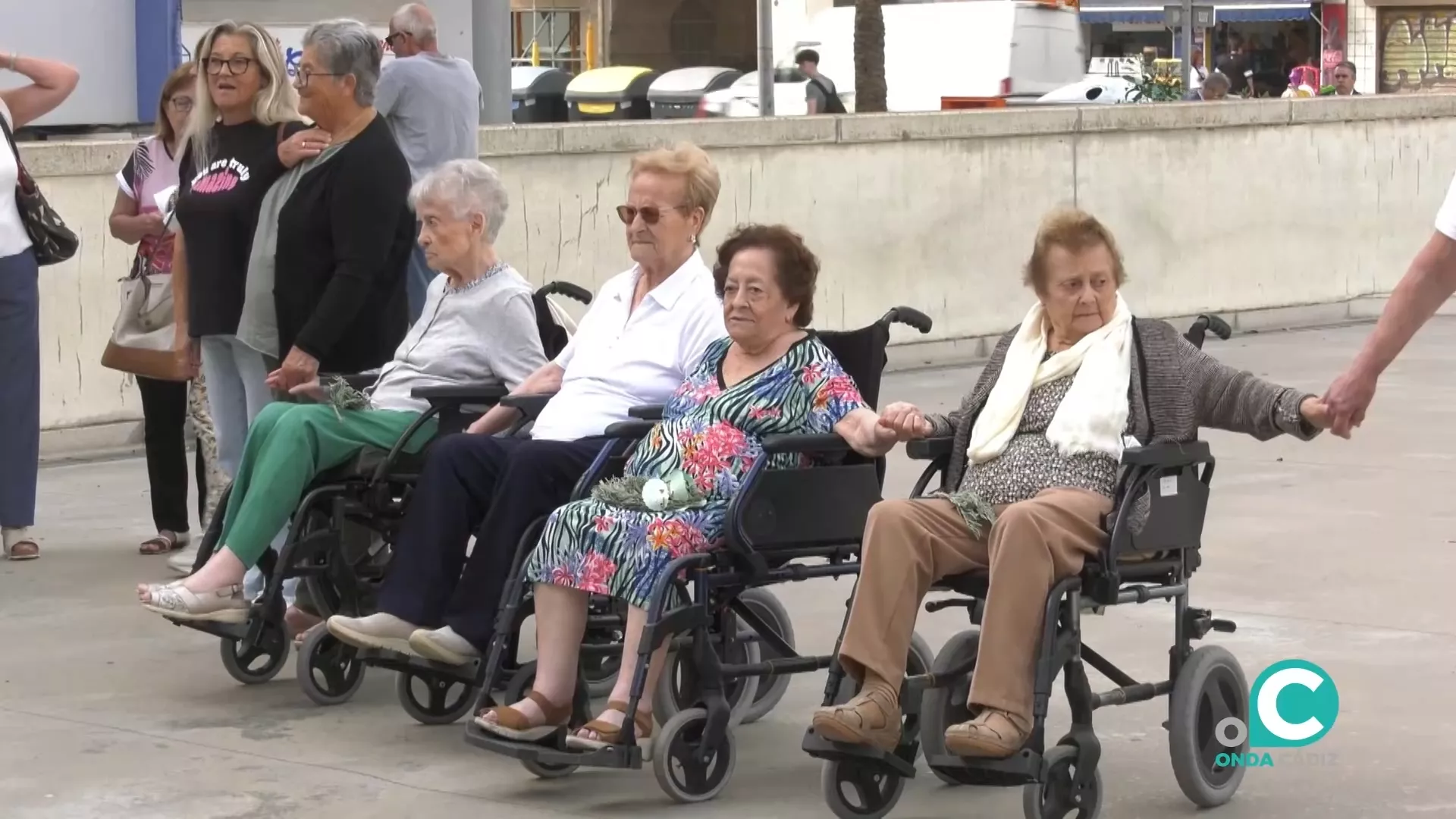 Alzheimer Cádiz conmemora el día mundial de la enfermedad bajo el lema 'Somos específico'.