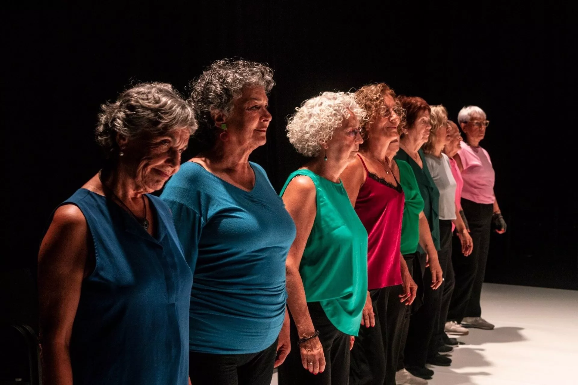 Una escena de 'Principiantes', la danza colectiva de Carlota Mantecón