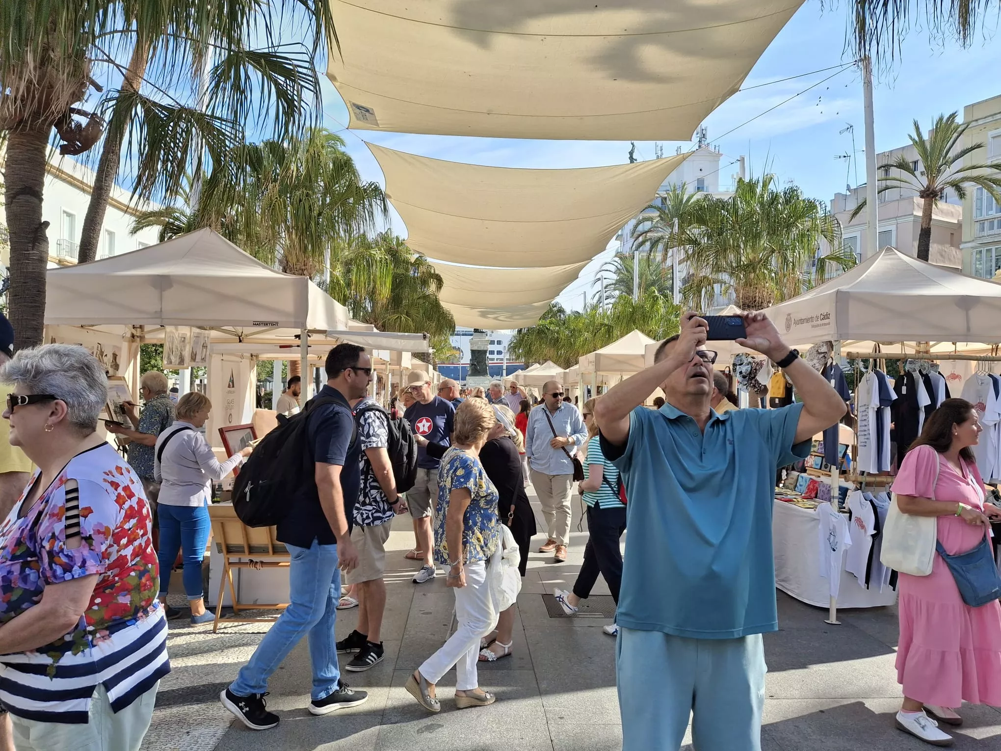 Turistas en San Juan de Dios este martes 24 de septiembre. 