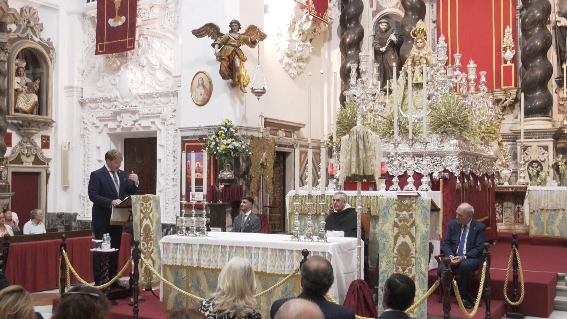 Iván Roa durante el pregón en la Iglesia de Santo Domingo 