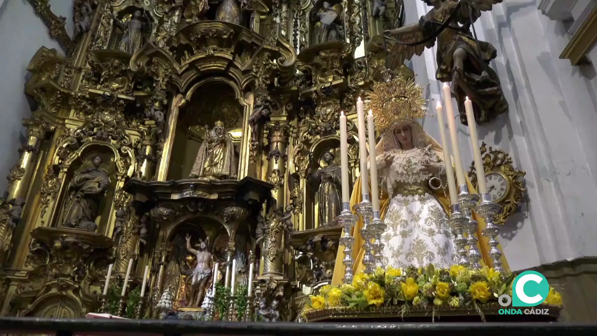 Altar mayor del templo franciscano