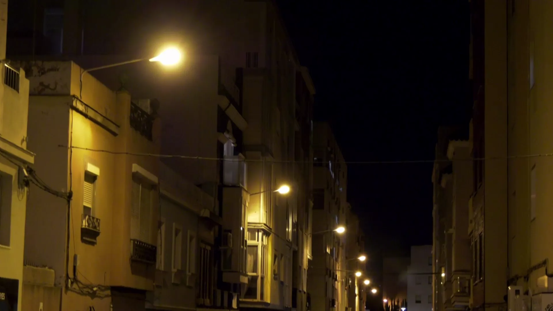 Imagen del alumbrado en una calle de La Laguna