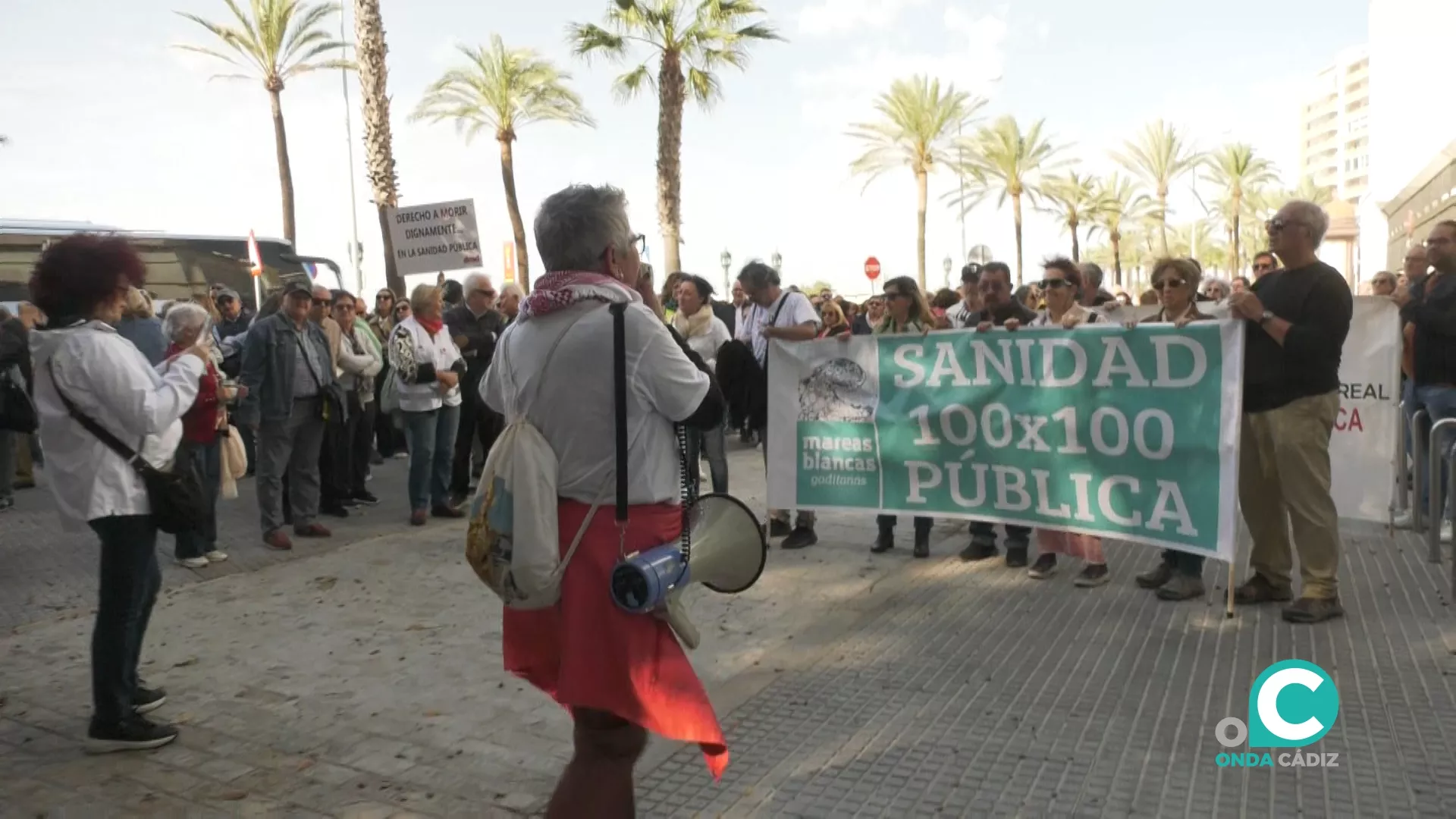 Arranque de la manifestación desde la Plaza Carlos Cano 