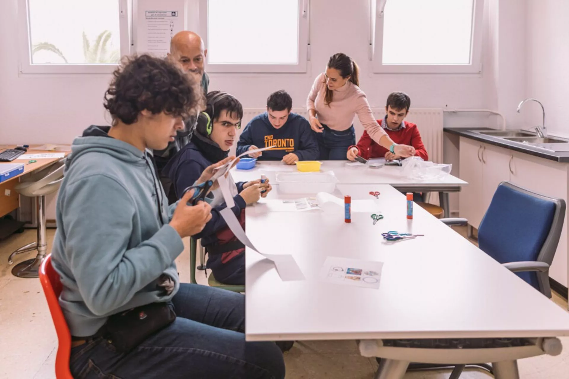  Alumnos con trastorno del espectro del autismo (TEA) en una imagen de archivo