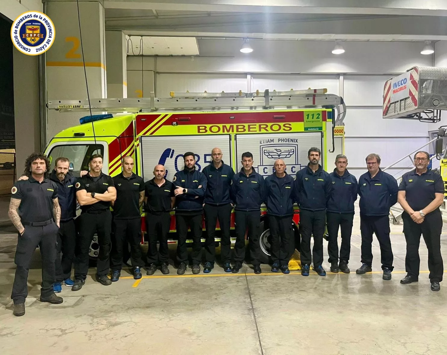 Doce nuevos bomberos para relevar al personal trasladado a Valencia.