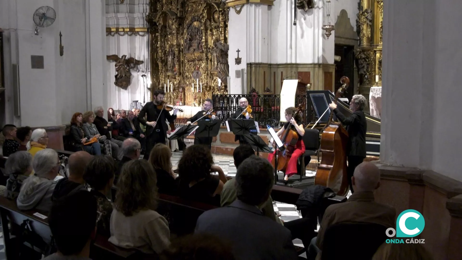 Concierto de la Orquesta Barroca de Sevilla junto a la soprano Aurora Peña en la iglesia de San Francisco.