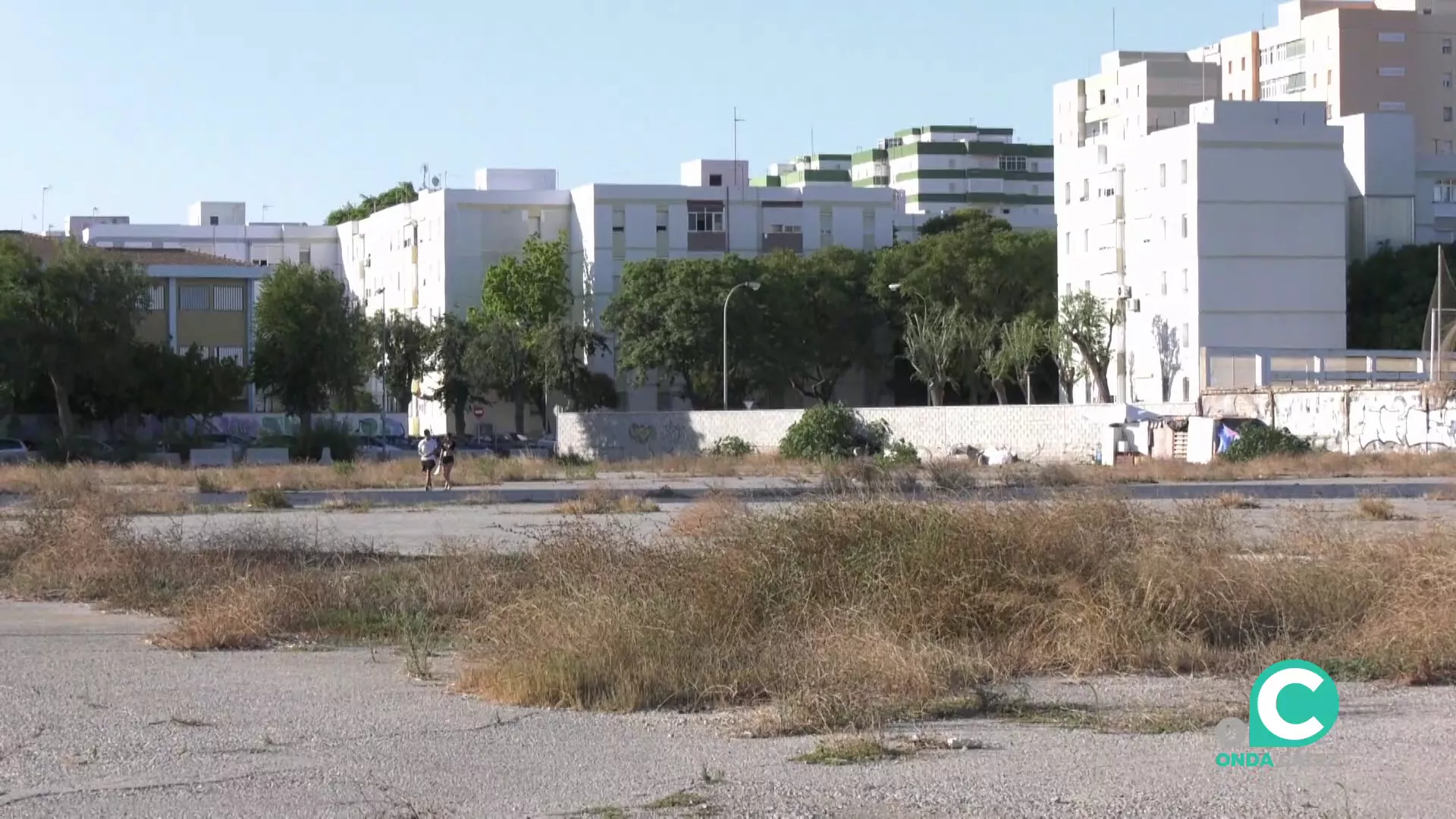 vista de los espacios urbanos de la antigua aeronaútica en Puntales