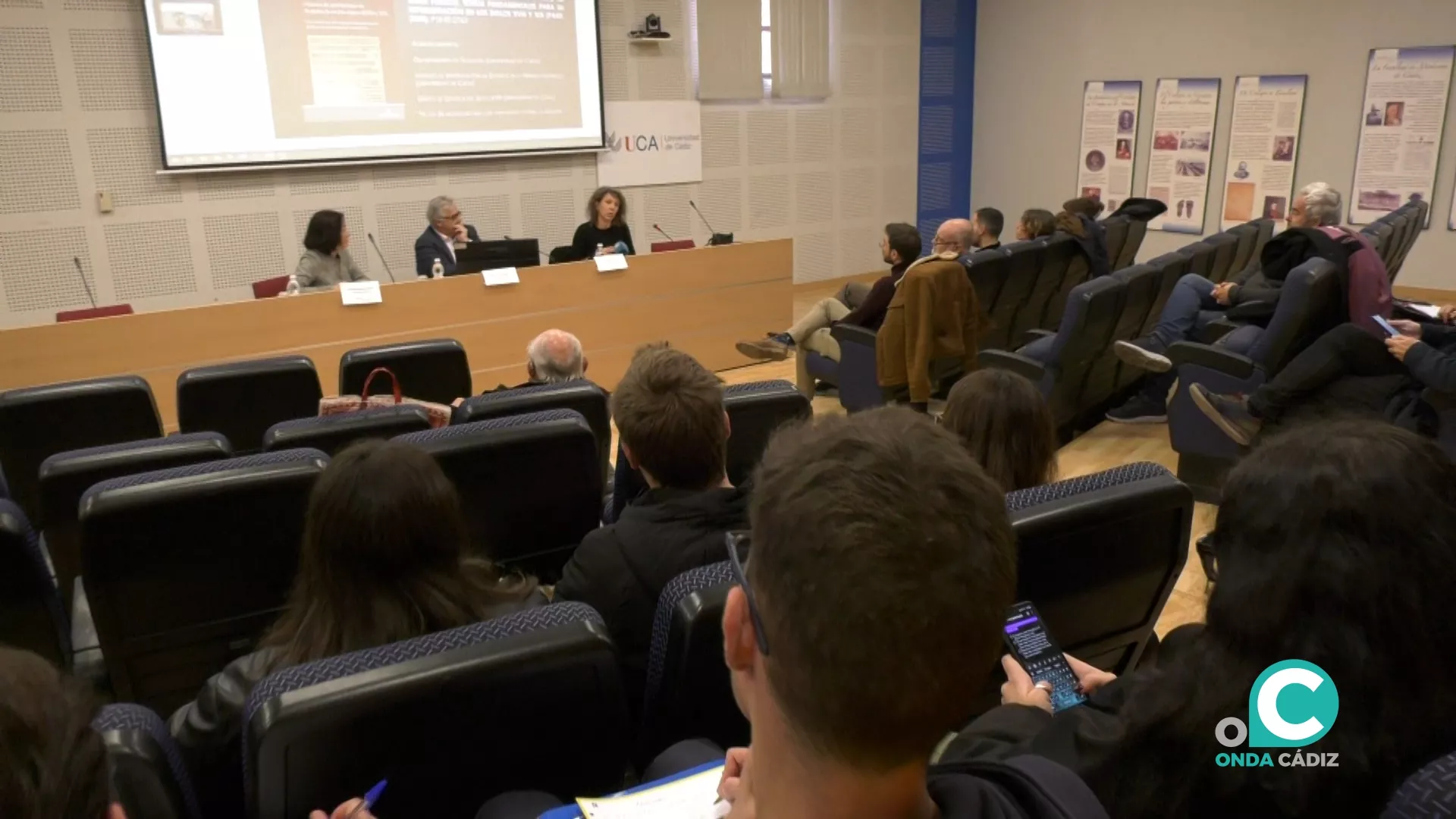 Presentación del libro “Galería de periodistas en Andalucía en los siglos XVIII y XIX. Cien nombres del negocio editorial entre la política, la instrucción y la literatura”.