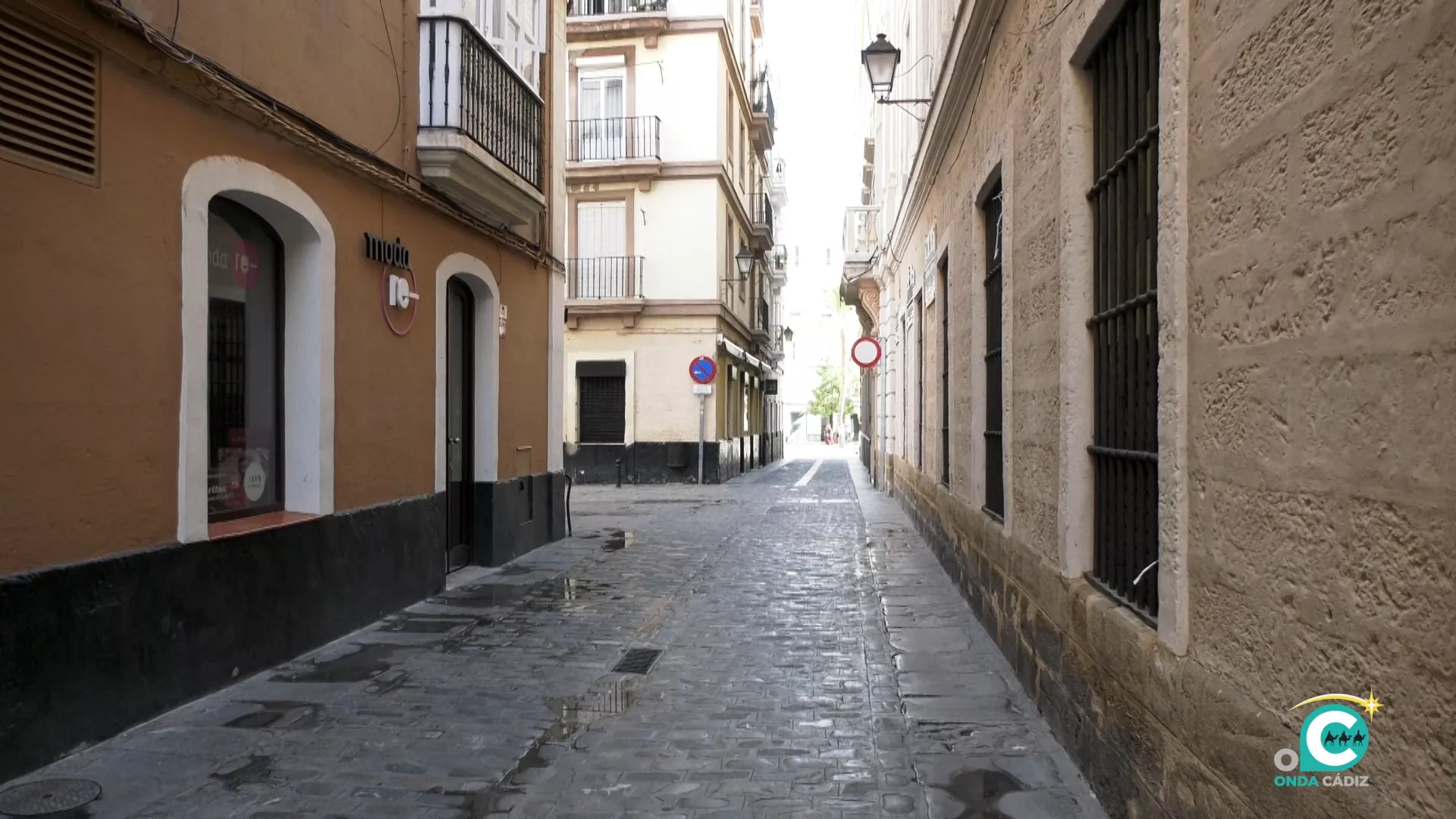 El PSOE critica la gestión de vivienda en la ciudad.