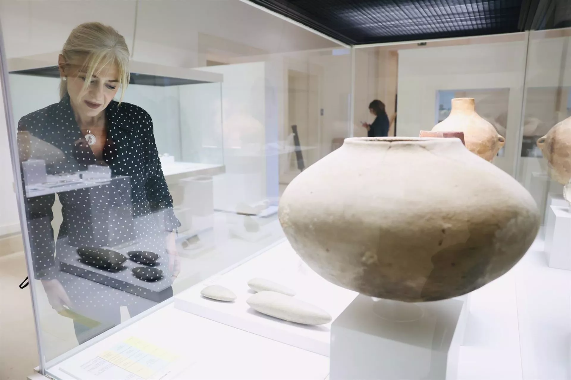 La consejera de Cultura y Deporte en una visita al Museo de Cádiz en una imagen de archivo