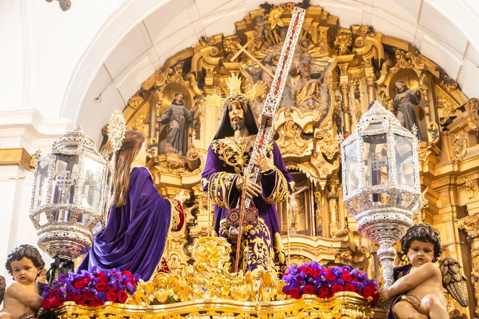 La venerada talla llegará a nuevos espacios de la ciudad para exaltar el sacro acontecimiento.