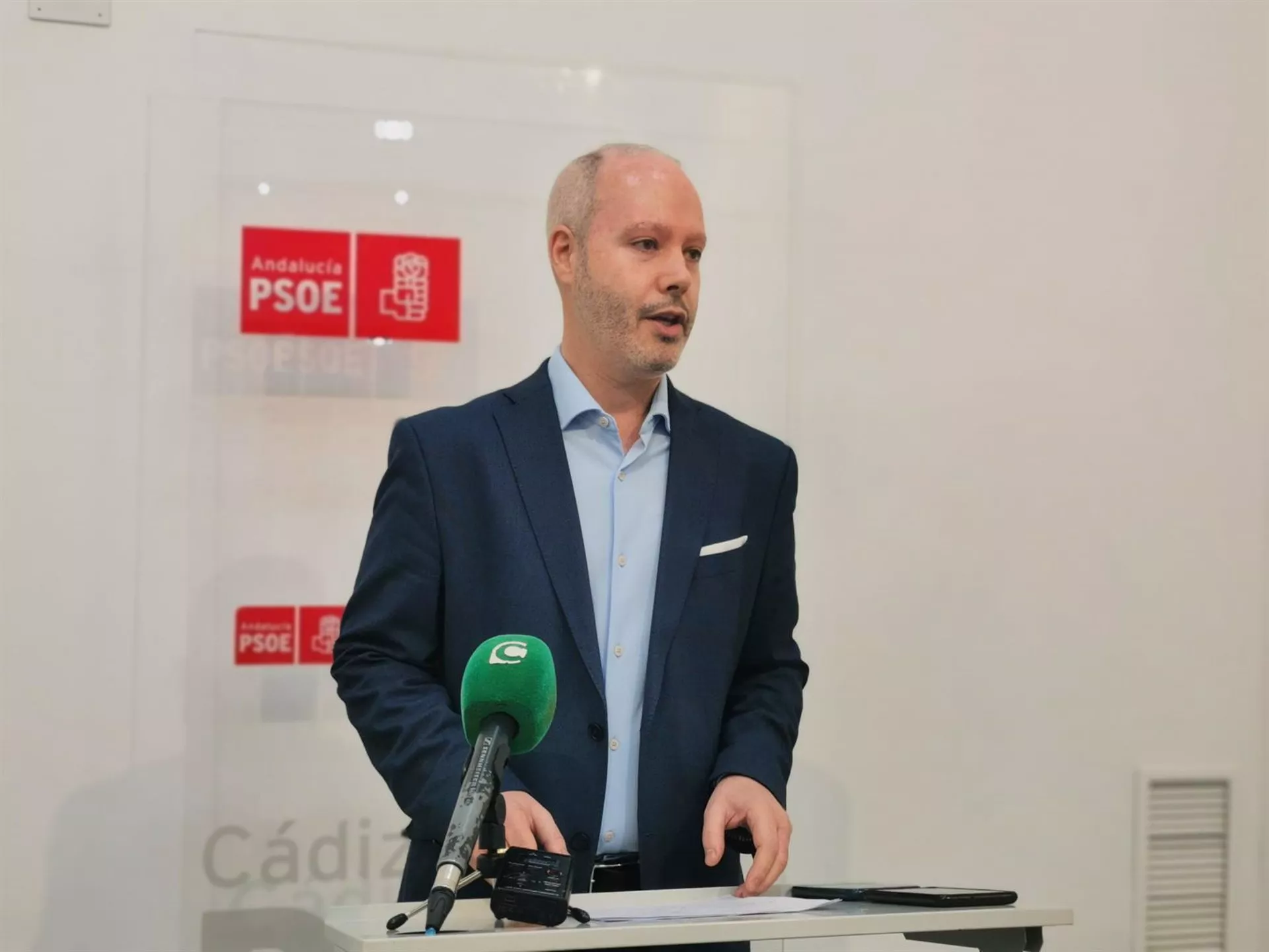 El secretario general del PSOE local de Cádiz, José Ramón Ortega, El secretario general del PSOE local de Cádiz, José Ramón Ortega,