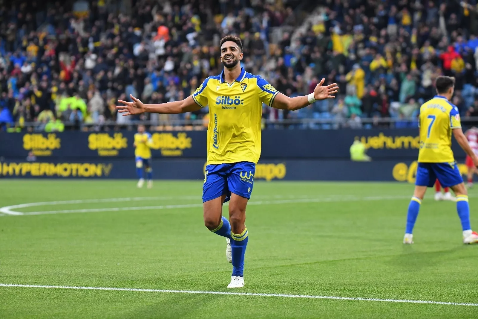 Chris Ramos durante la celebración del gol. Foto del Cádiz C.F. Chris Ramos durante la celebración del gol. Foto del Cádiz C.F.