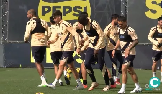 La plantilla ha trabajado a puerta cerrada en la Ciudad Deportiva Bahía de Cádiz (Foto: Cádiz CF)