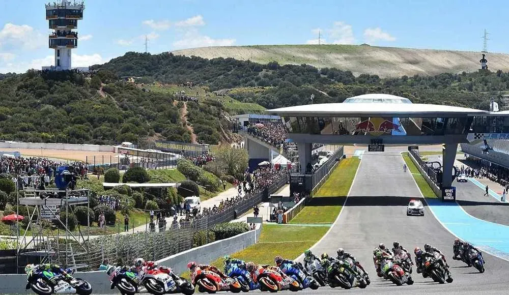 La localidad de Jerez acoge de un año más el Gran Premio de Motociclismo. La localidad de Jerez acoge de un año más el Gran Premio de Motociclismo.