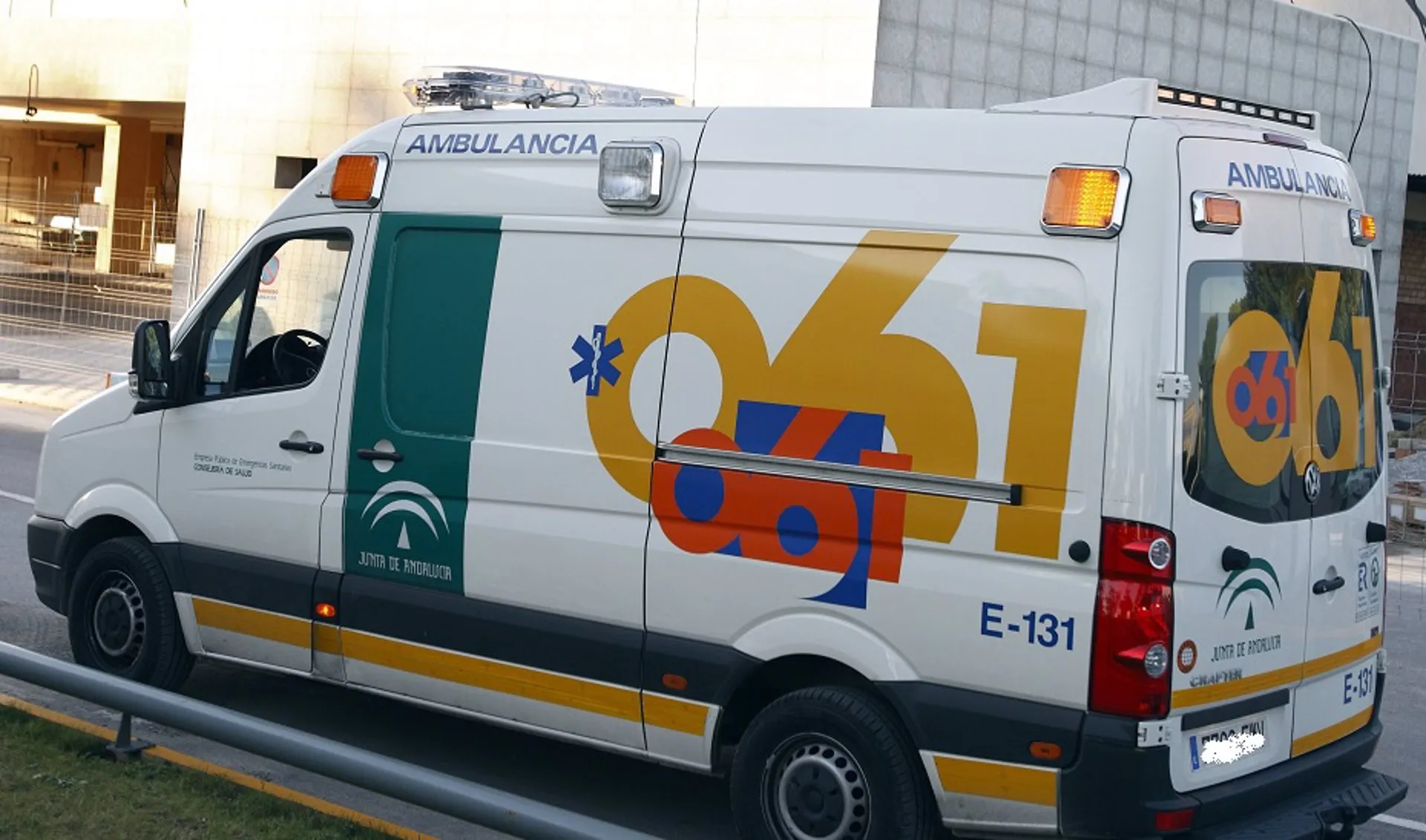 Imagen de una ambulancia del 061 Imagen de una ambulancia del 061