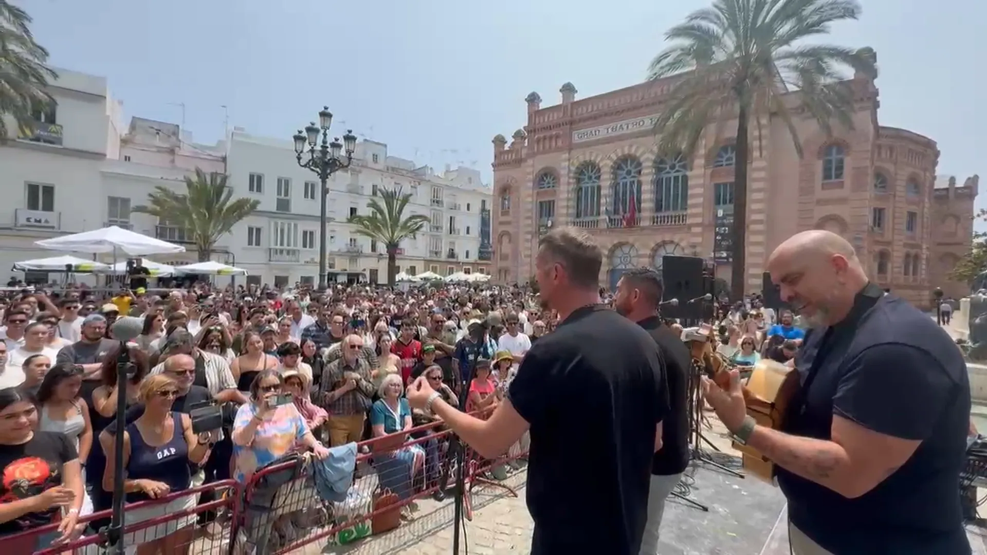 Homenaje a Juan Carlos Aragón en el 6º aniversario de su fallecimiento. ...