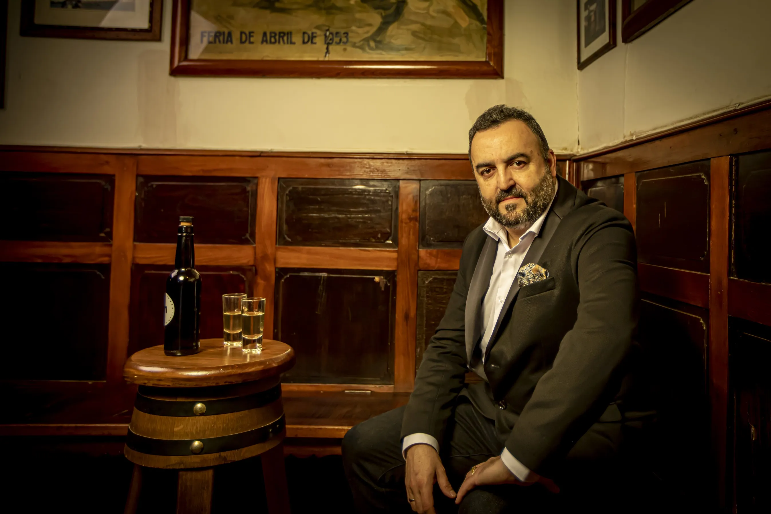 El artista en una imagen promocional El artista en una imagen promocional