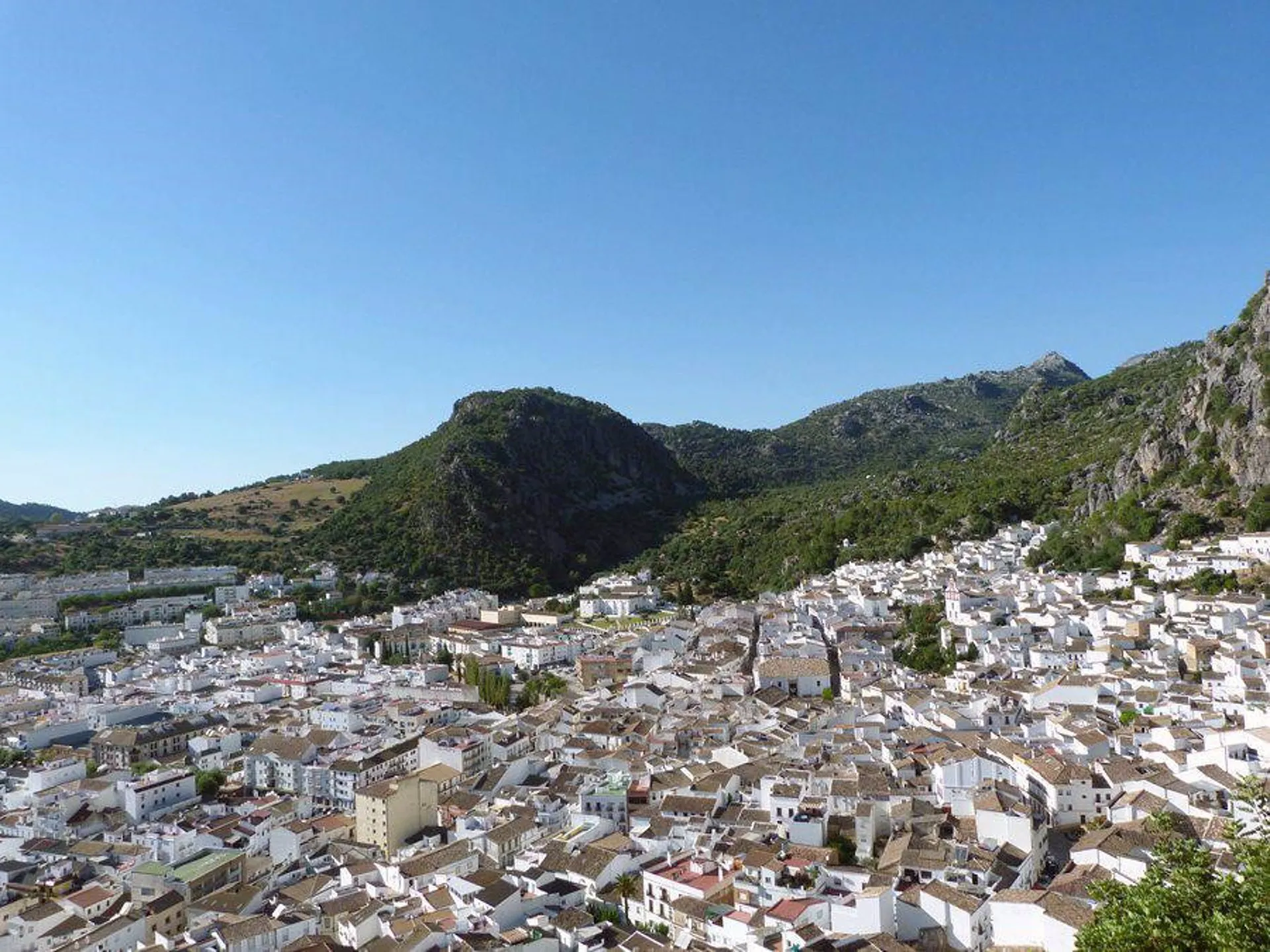 Imagen del municipio de Ubrique, donde ha sido hallado sin vida el hombre desaparecido el pasado 1 de mayo. Imagen del municipio de Ubrique, donde ha sido hallado sin vida el hombre desaparecido el pasado 1 de mayo.