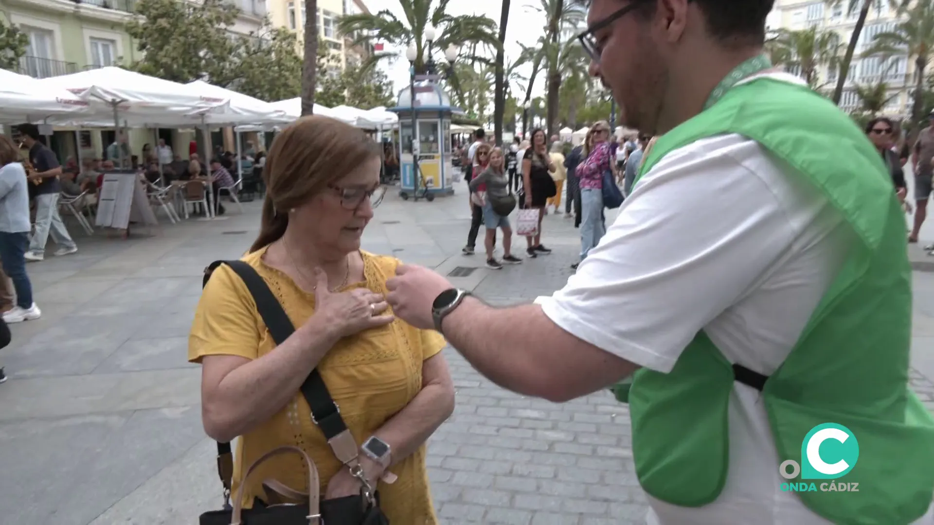 Las clásicas huchas portadas por los voluntarios tomaron las calles de la ciudad en esta particular jornada Las clásicas huchas portadas por los voluntarios tomaron las calles de la ciudad en esta particular jornada