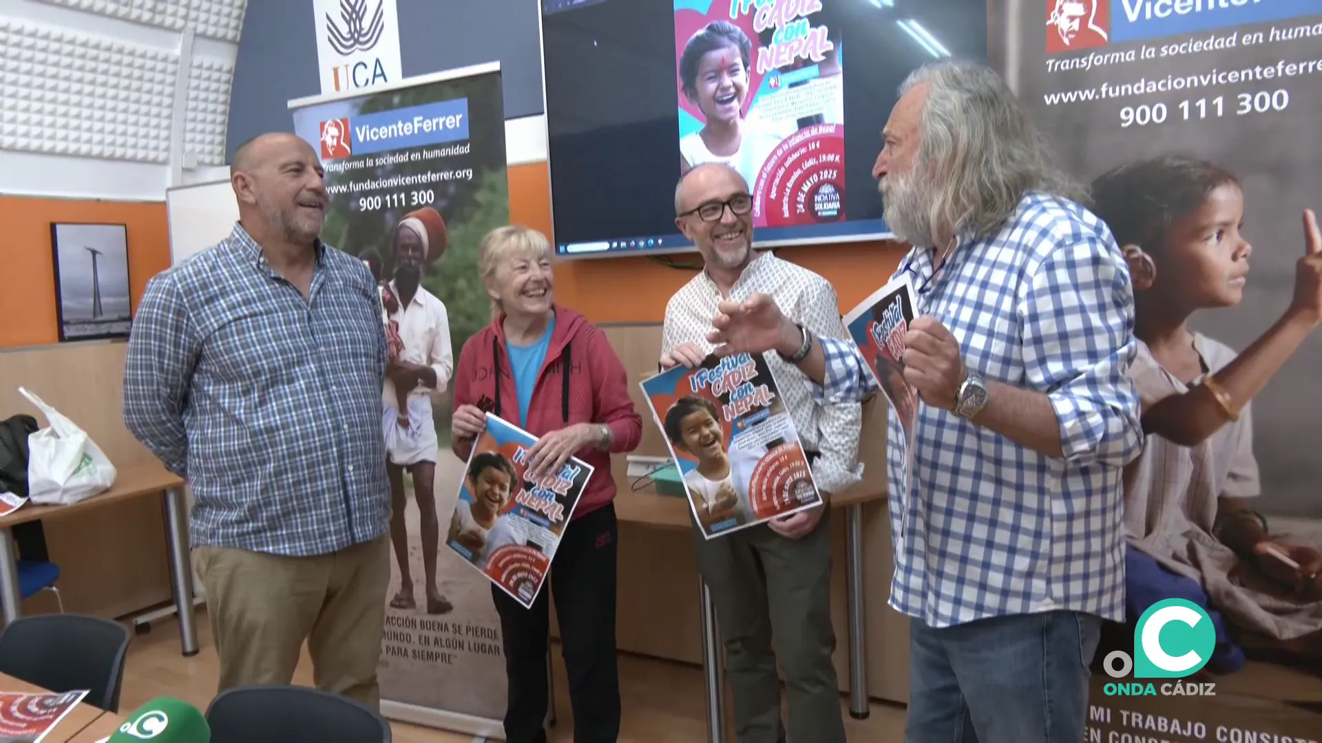 Un momento de la presentación de la cita Un momento de la presentación de la cita