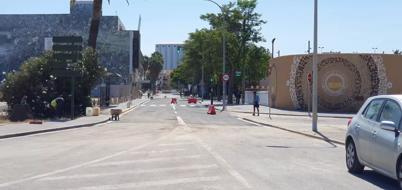 La Avenida Marconi quedará cortada al tráfico en su acceso desde la Avenida de la Sanidad Pública. La Avenida Marconi quedará cortada al tráfico en su acceso desde la Avenida de la Sanidad Pública.