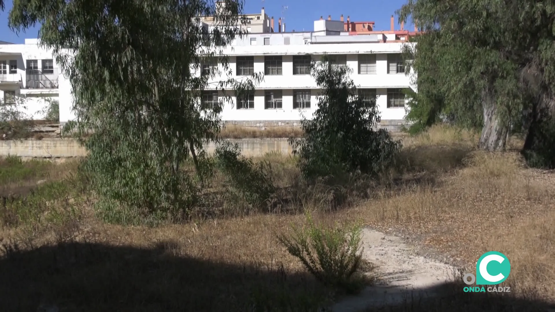 Solar del recinto donde se proyecta el nuevo equipamiento Solar del recinto donde se proyecta el nuevo equipamiento