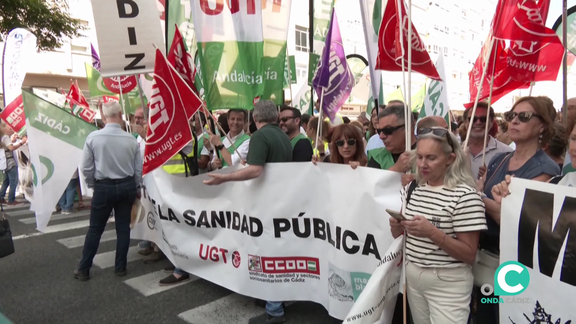 Cabecera de la concentración este jueves en la capital gaditana