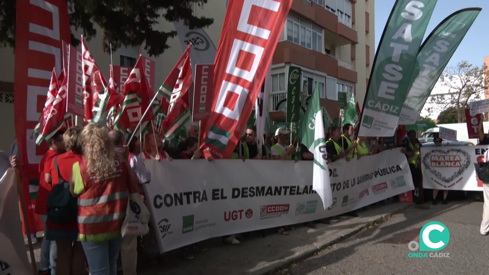 Una imagen de la movilización efectuada de este miércoles en la capital gaditana Una imagen de la movilización efectuada de este miércoles en la capital gaditana