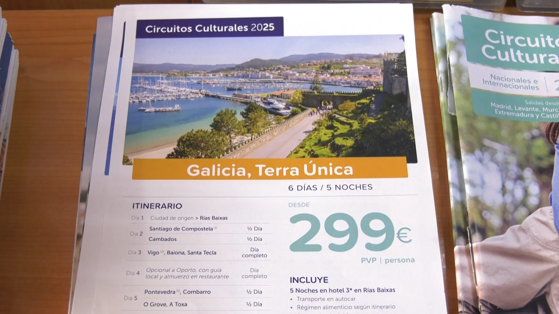 Muchos de los gaditanos eligen Galicia para veranear. Muchos de los gaditanos eligen Galicia para veranear.